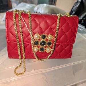 Elegant Red Quilted Bag with Gold Chain